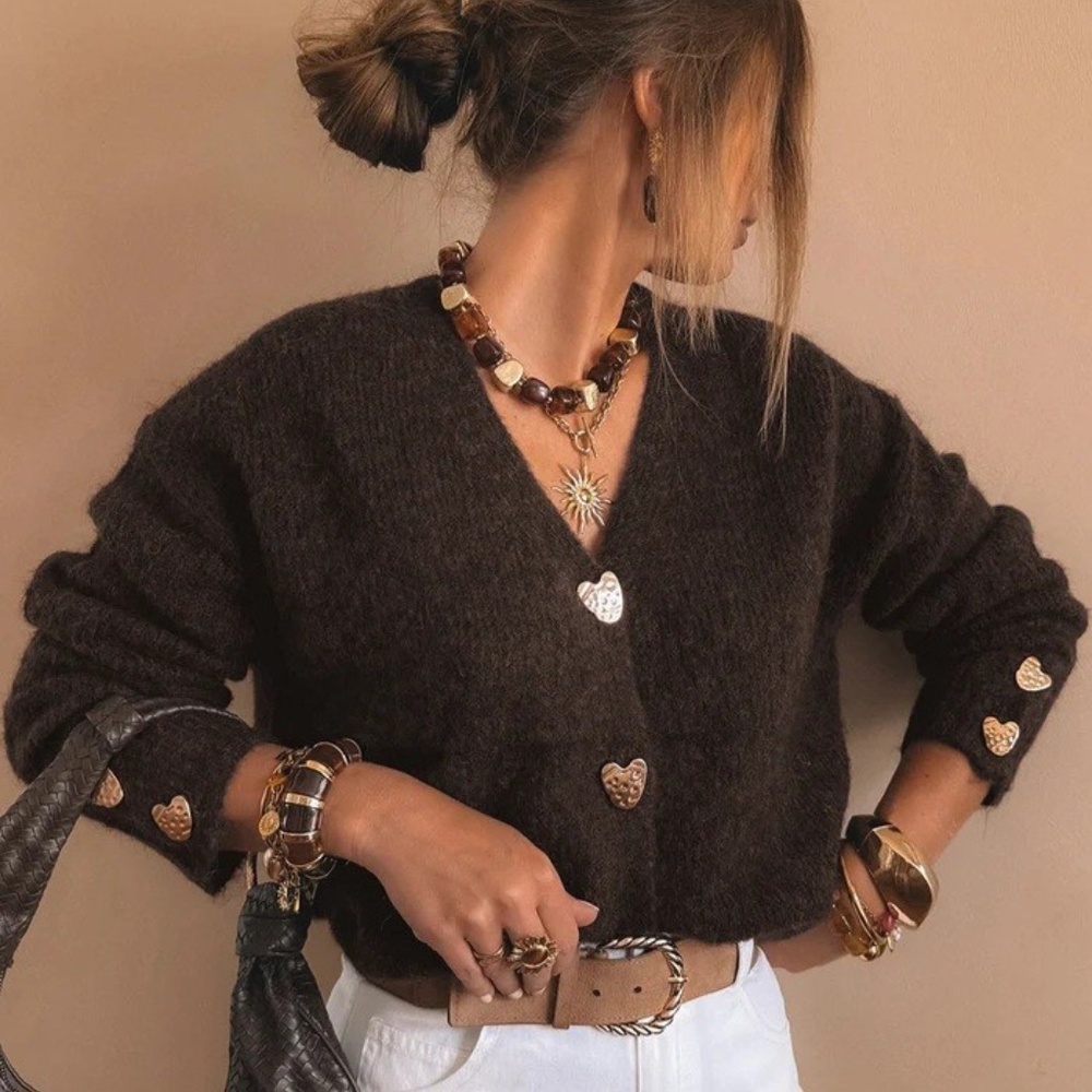 NWOT Chocolate Brown V-neck Cardigan Hammered Gold Heart Buttons Sz L - Picture 10 of 10